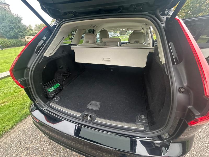 Used Volvo XC60 2022 for sale - 76241208: Photo 13