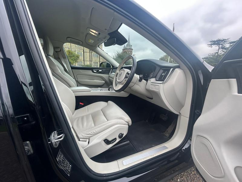 Used Volvo XC60 2022 for sale - 76241208: Photo 18