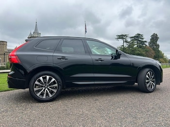 Used Volvo XC60 2022 for sale - 76241208: Photo