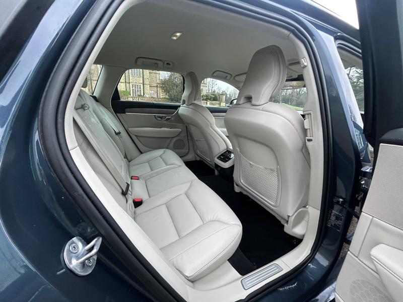 Used Volvo V90 2023 for sale - 77306924: Photo 18