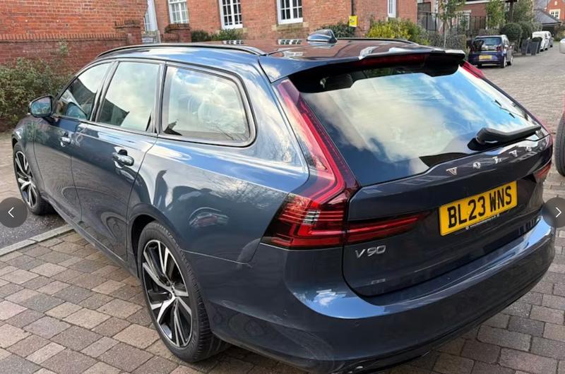 Used Volvo V90 2023 for sale - 77306924: Photo 2