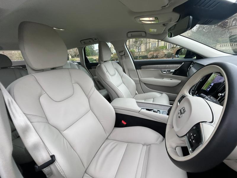 Used Volvo V90 2023 for sale - 77306924: Photo 23