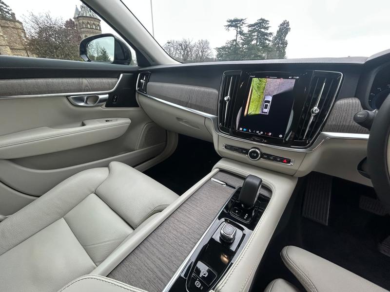 Used Volvo V90 2023 for sale - 77306924: Photo 25