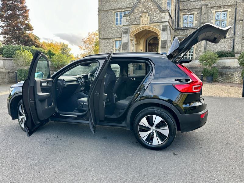 Used Volvo XC40 2022 for sale - 76382131: Photo 16