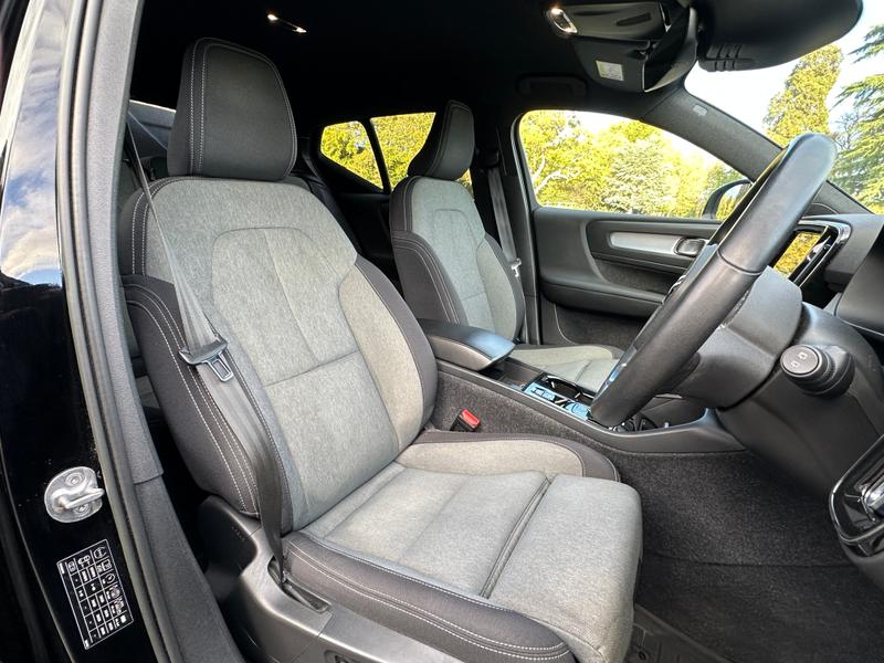 Used Volvo XC40 2022 for sale - 76382131: Photo 20