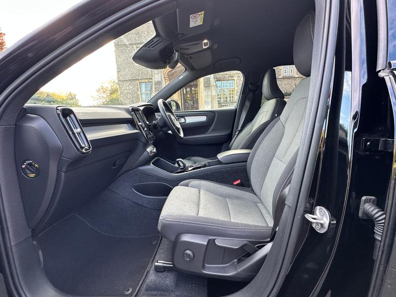 Used Volvo XC40 2022 for sale - 76382131: Photo 22