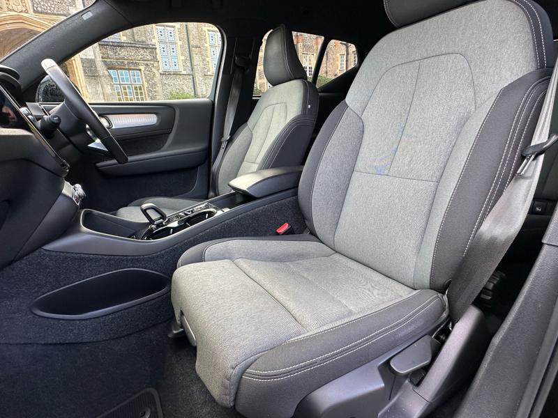 Used Volvo XC40 2022 for sale - 76382131: Photo 24