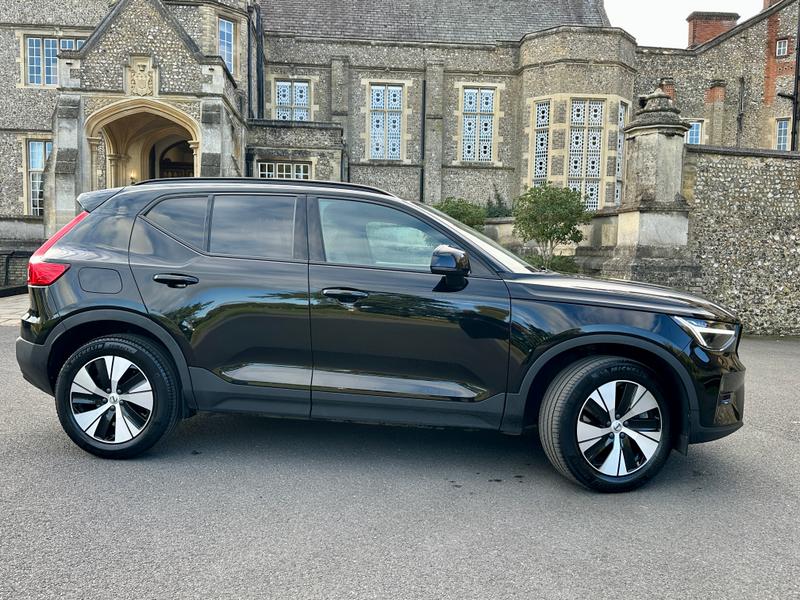 Used Volvo XC40 2022 for sale - 76382131: Photo 4