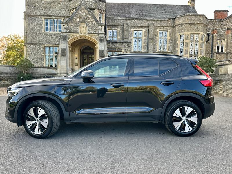 Used Volvo XC40 2022 for sale - 76382131: Photo 5