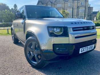 Used Land Rover Defender 110 2023 for sale - 71817115: Photo