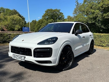 Used Porsche Cayenne 2023 for sale - 79607049: Photo