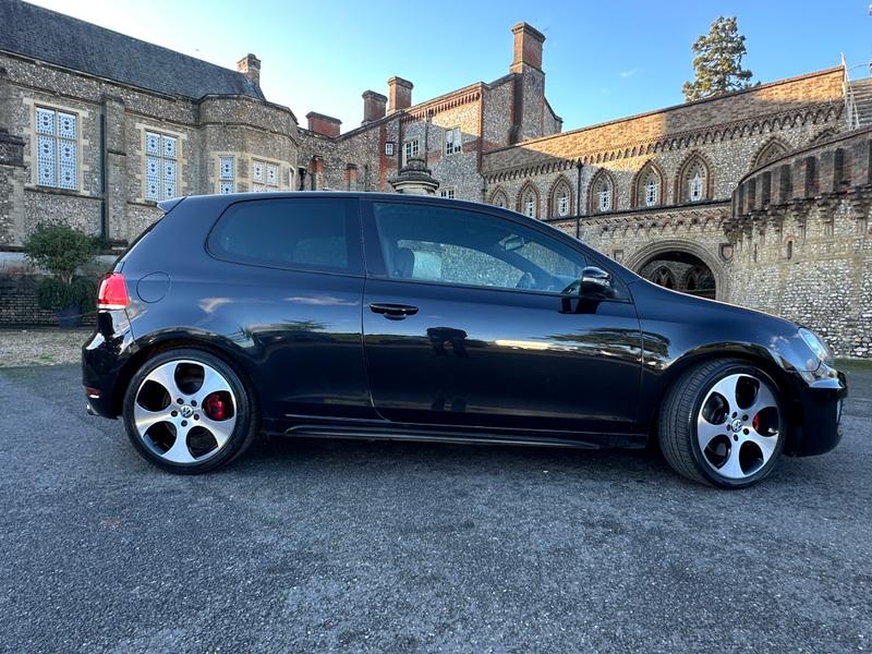 Used Volkswagen Golf 2011 for sale - 77479962: Photo 5