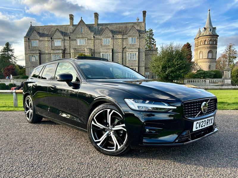 Used Volvo V60 2023 for sale - 76172693: Photo 4