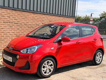 Used Hyundai i10 2019 for sale - 79324580: Photo