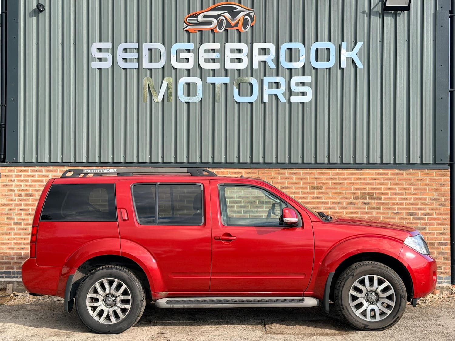 Nissan Pathfinder 