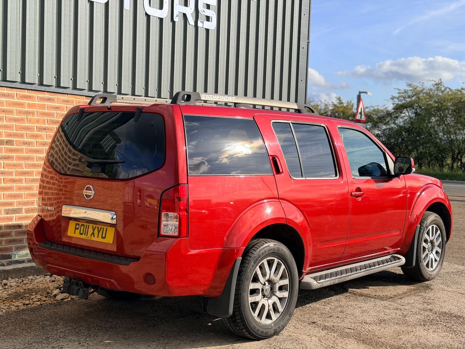 Nissan Pathfinder 