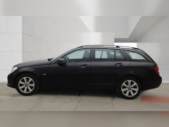 Used Mercedes-Benz C Class 2012 for sale - 79464650: Photo