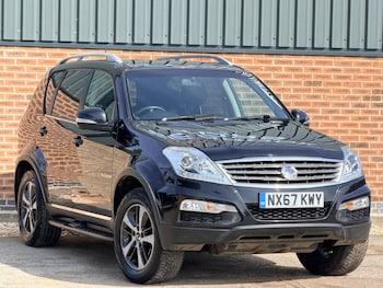 Used Ssangyong Rexton 2017 for sale - 79268045: Photo