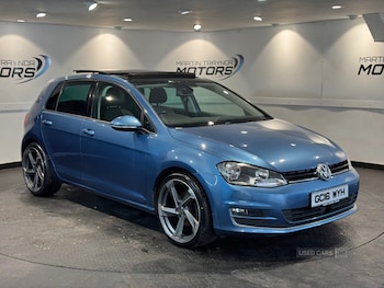 Volkswagen - Golf