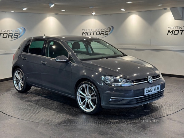 Used Volkswagen Golf 2019 for sale - 76927337: Photo 1