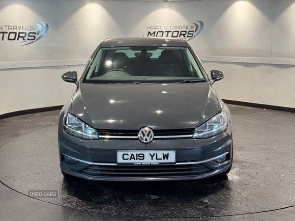 Used Volkswagen Golf 2019 for sale - 76927337: Photo 2