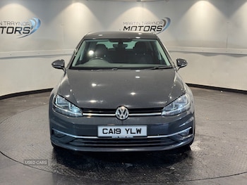 Used Volkswagen Golf 2019 for sale - 76927337: Photo