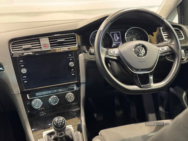 Used Volkswagen Golf 2018 for sale - 76228561: Photo 10