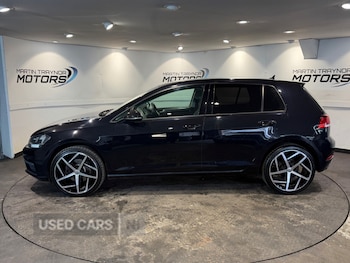 Used Volkswagen Golf 2017 for sale - 78517747: Photo