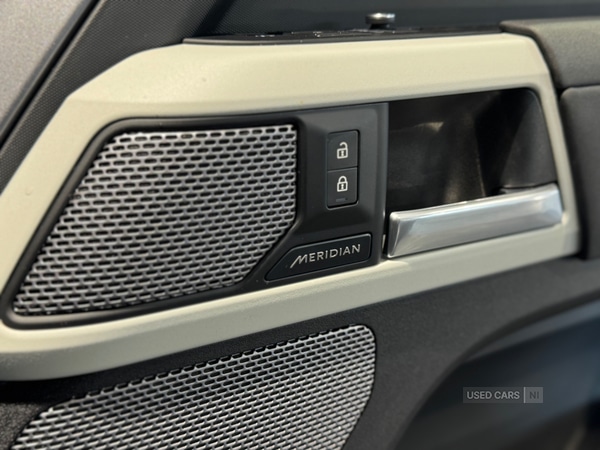 Used Land Rover Defender 2022 for sale - 77387994: Photo 15