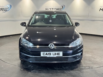 Used Volkswagen Golf 2019 for sale - 76061095: Photo 2