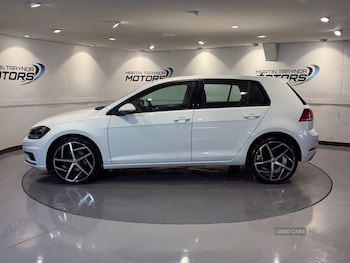 Used Volkswagen Golf 2018 for sale - 79454415: Photo