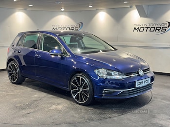 Volkswagen - Golf