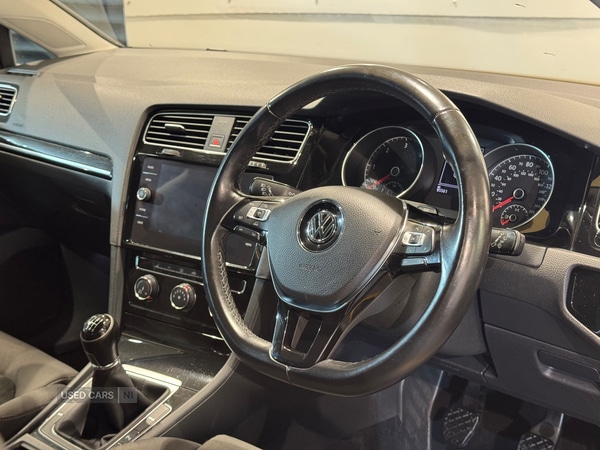 Used Volkswagen Golf 2017 for sale - 76772381: Photo 8