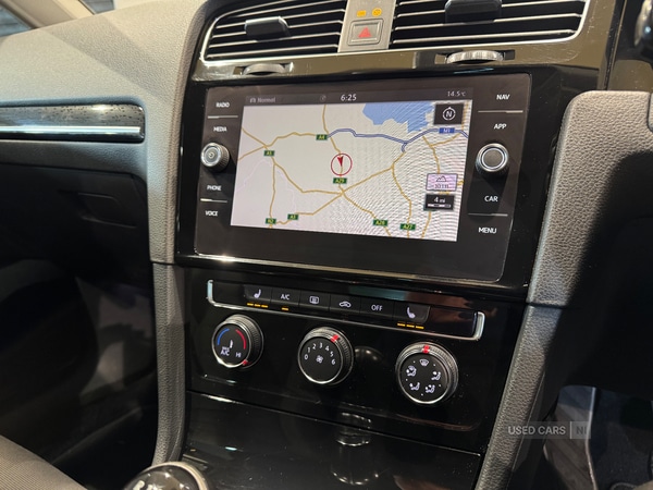 Used Volkswagen Golf 2017 for sale - 76772381: Photo 9