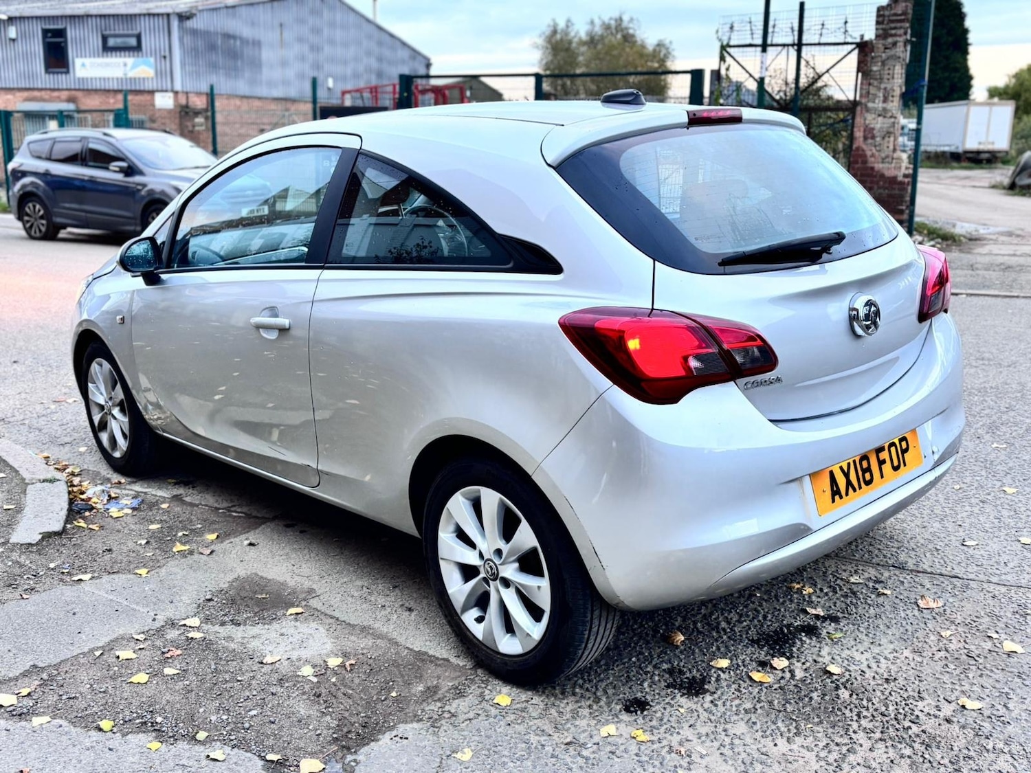 Used Vauxhall Corsa 2018 for sale - 76412224: Photo 3