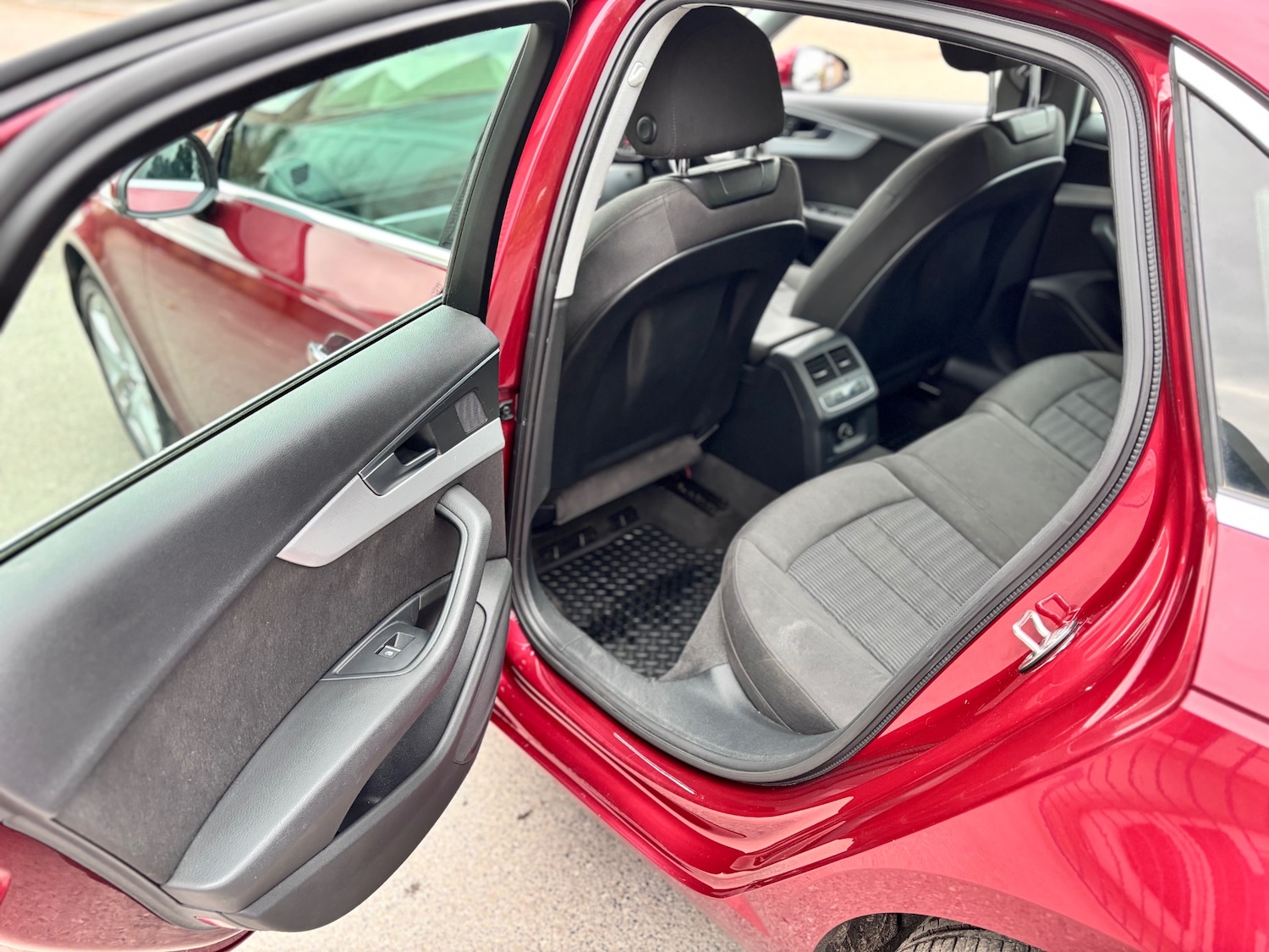 Used Audi A4 2019 for sale - 76205801: Photo 25