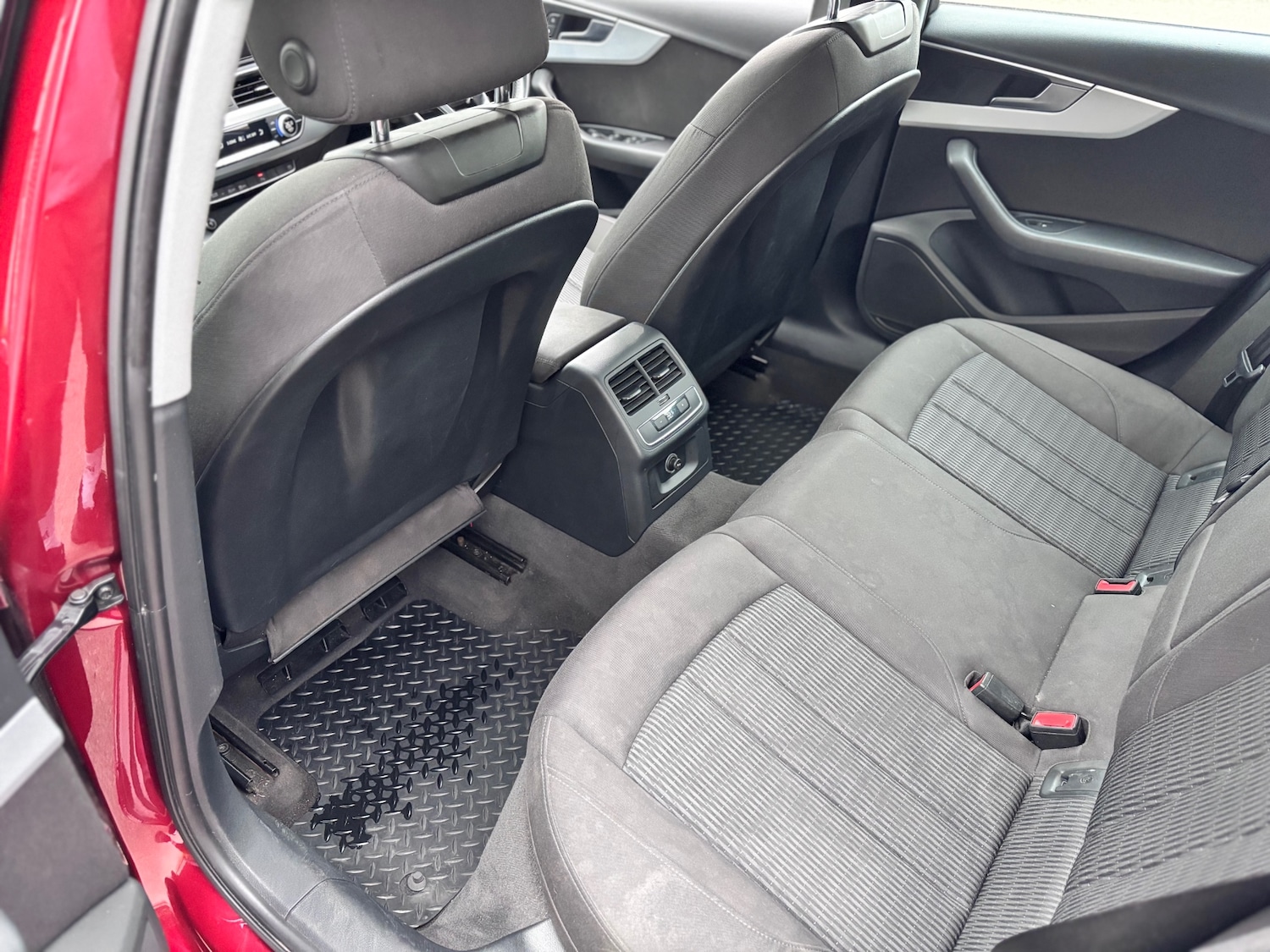 Used Audi A4 2019 for sale - 76205801: Photo 27