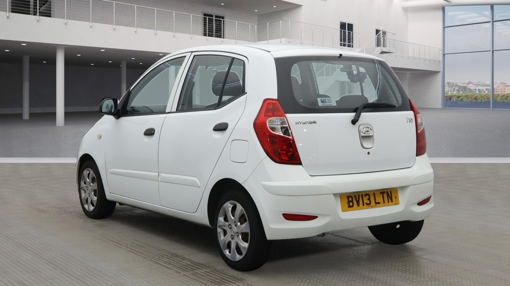 Used Hyundai i10 2013 for sale - 76599500: Photo 3