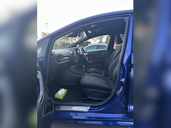Used Ford Fiesta 2017 for sale - 75922132: Photo