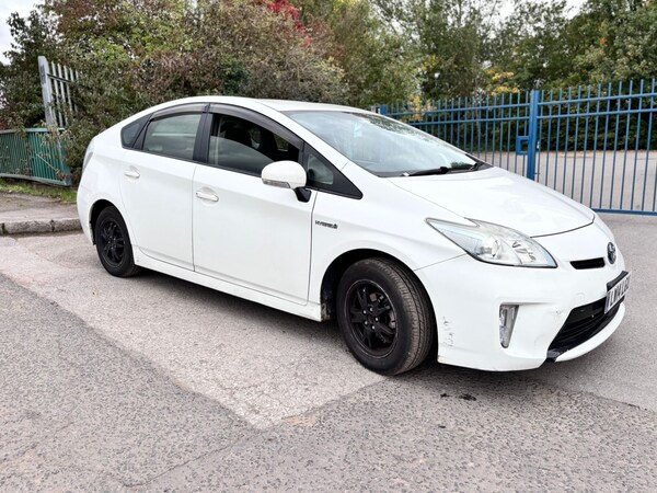 Used Toyota Prius 2019 for sale - 76206153: Photo 11