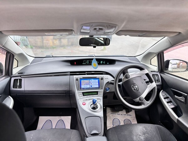 Used Toyota Prius 2019 for sale - 76206153: Photo 7