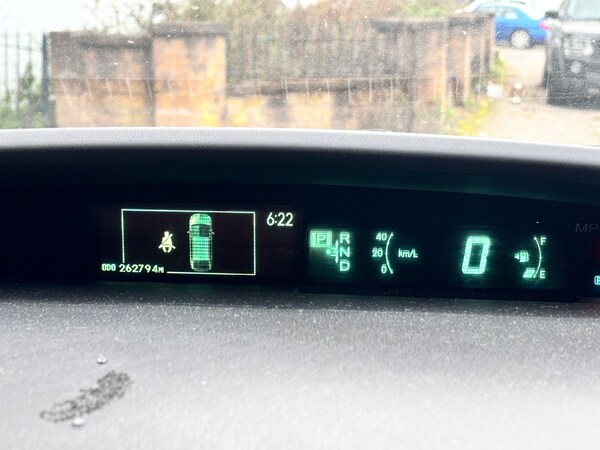 Used Toyota Prius 2019 for sale - 76206153: Photo 9