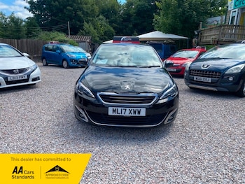 Used Peugeot 308 2017 for sale - 75582106: Photo