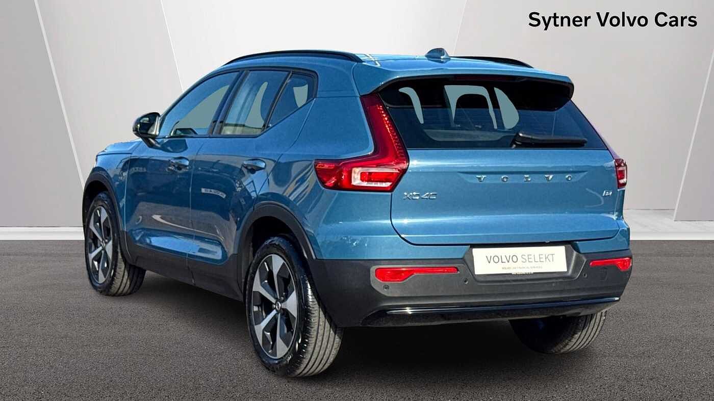 Used Volvo XC40 2025 for sale - 78140356: Photo 2