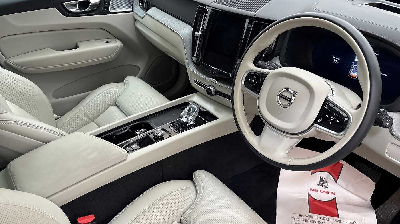 Used Volvo XC60 2024 for sale - 77728854: Photo 9