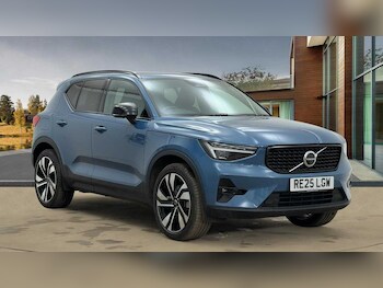 Volvo - XC40