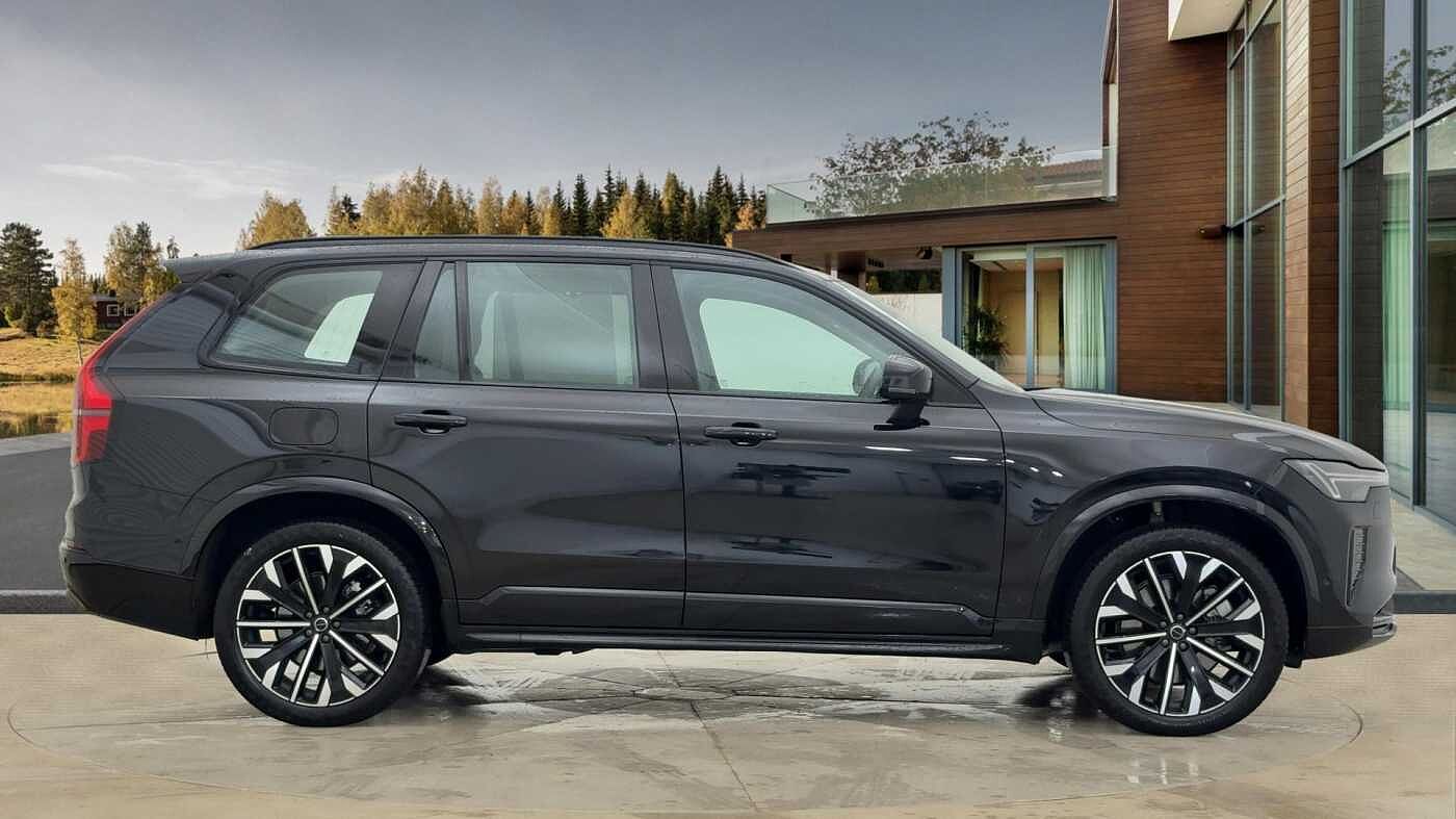 Used Volvo XC90 2024 for sale - 76677777: Photo 2