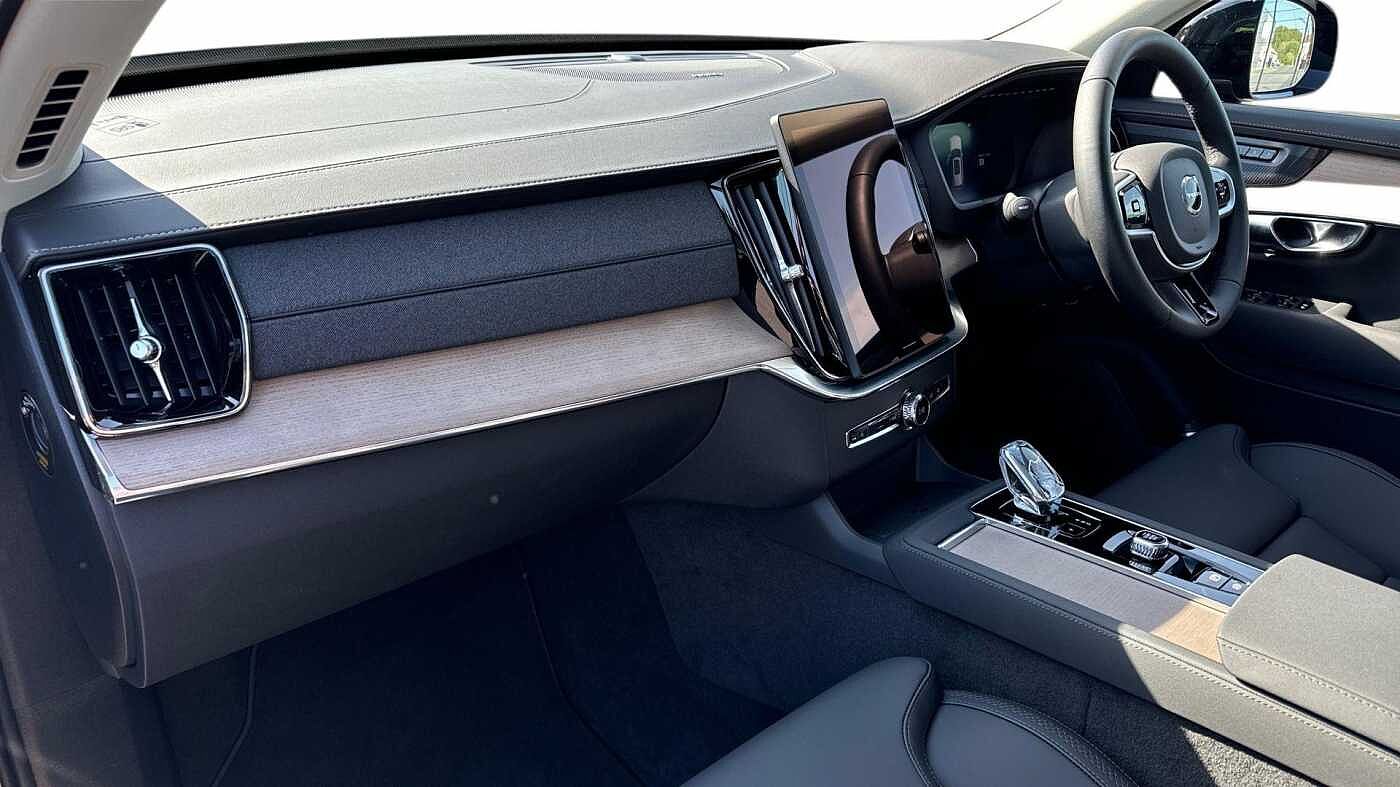 Used Volvo XC90 2025 for sale - 76680074: Photo 5