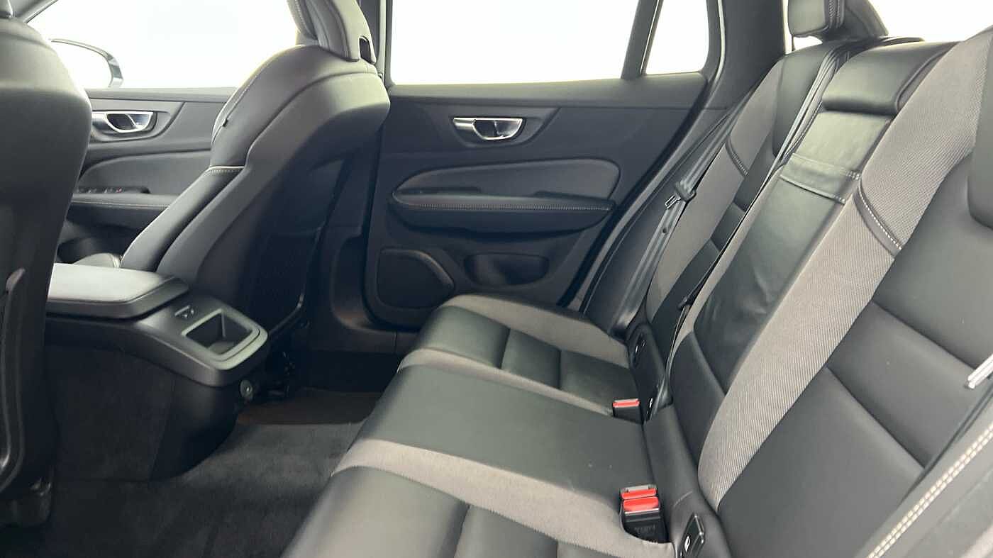 Used Volvo V60 2021 for sale - 76674428: Photo 8