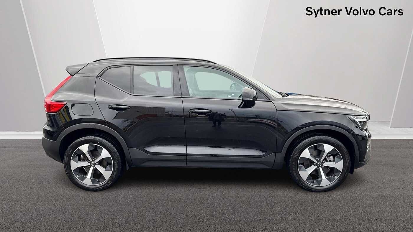 Used Volvo XC40 2023 for sale - 77392076: Photo 3